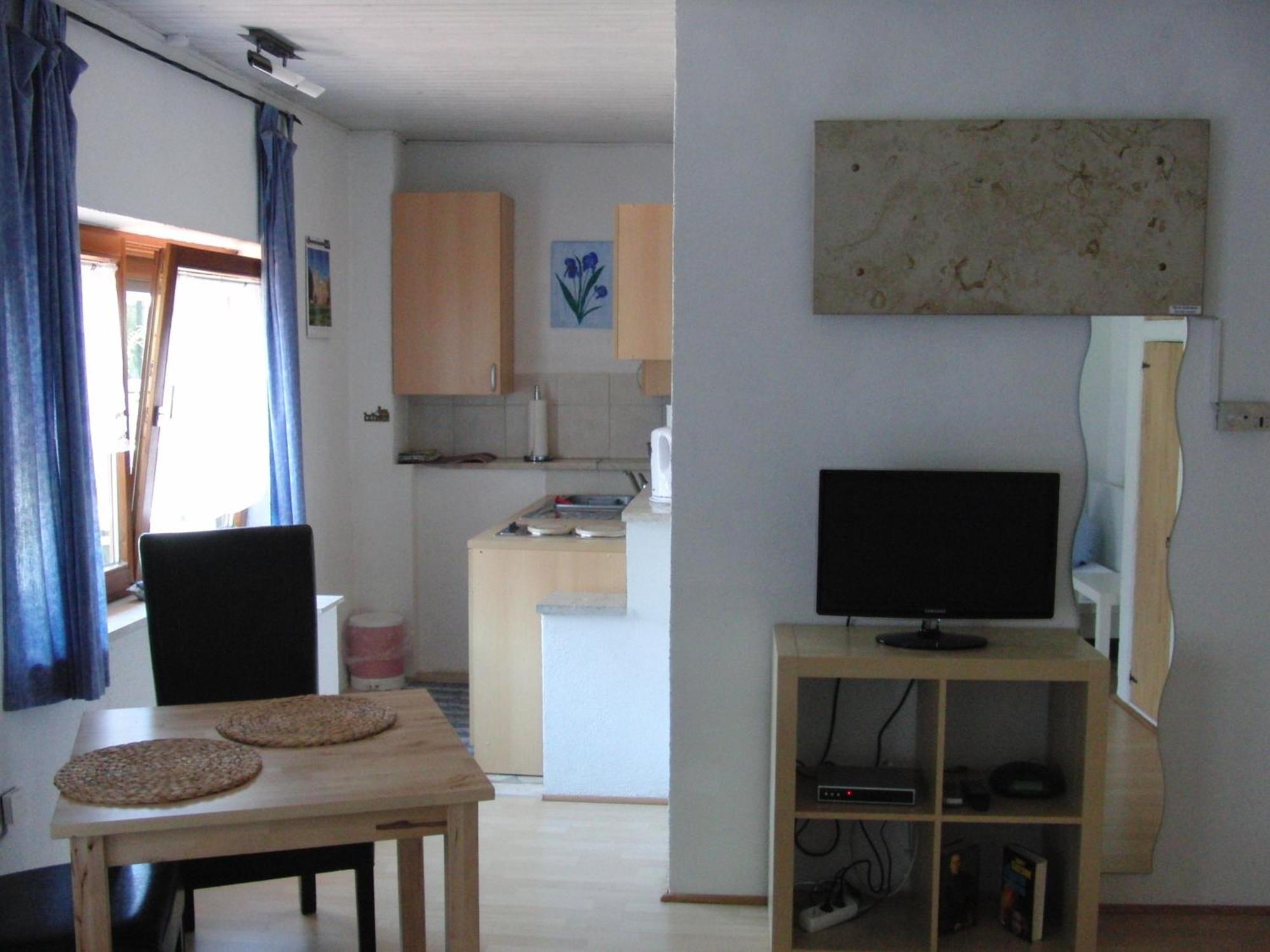 Burgauer Hof Apartment Room photo